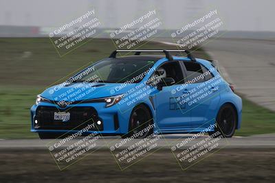 media/Nov-28-2025-Speed SF (Fri) [[b9fcb3577c]]/Green/Session 3 (Outside Grapevine)/